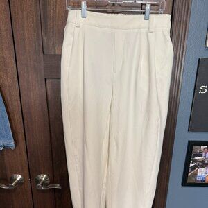 Halara Flex Mid Rise Pocket Barrel Leg Work Pants - Size M - NEW!